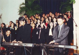 Gereja JKI Injil Kerajaan - Natal 2001 00031